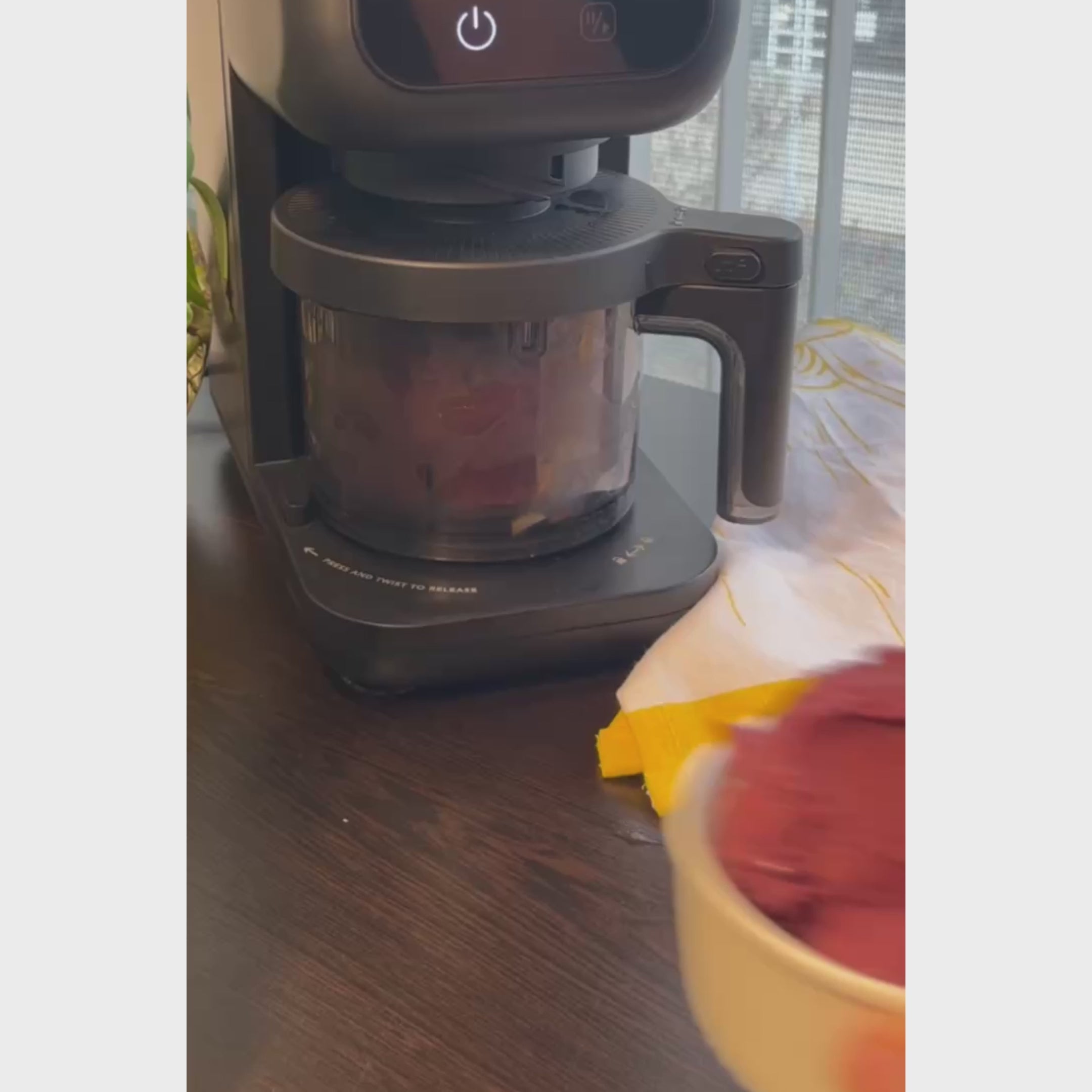 Máquina de Helados CreamLux Pro 12 en 1